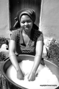 Washing-Women-at-Masiphumelele